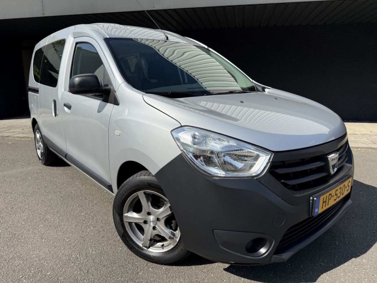 Dacia Dokker - 1.2 Tce Ambiance 1.2 TCe Ambiance - AutoWereld.nl