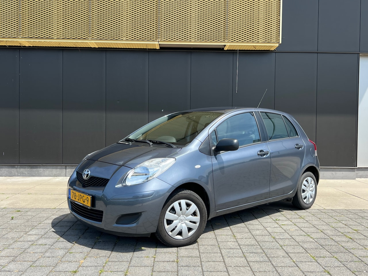 Toyota Yaris - 1.0 VVTi Acces|Elektr ram|Lage-km|NAP|5-deurs - AutoWereld.nl