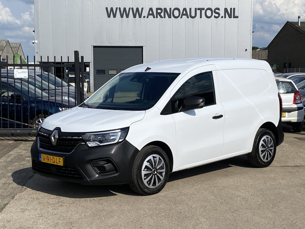 Renault Kangoo - 1.5 Blue dCi 75 Comfort L1 EURO 6, 6-BAK, AIRCO, CRUISE CONTROL, SCHUIFDEUR RECHTS, PARKEE - AutoWereld.nl