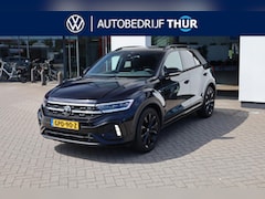 Volkswagen T-Roc - 1.5 TSI R-Line 150PK / 110kW DSG, Blackstyle pakket, 18" 'Grange Hill' hoogglans zwart LMV