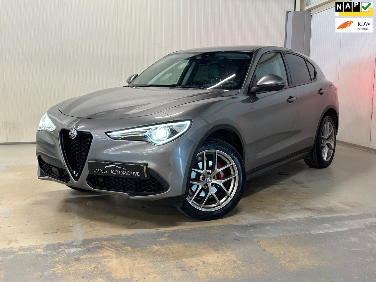 Alfa Romeo Stelvio - 2.0 T AWD First Edition | CAMERA | MEMORY SEATS | NAV - AutoWereld.nl