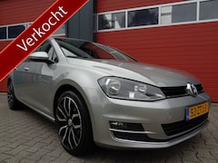 Volkswagen Golf - 1.2 TSI Highline, Cruise, Clima, Trekhaak