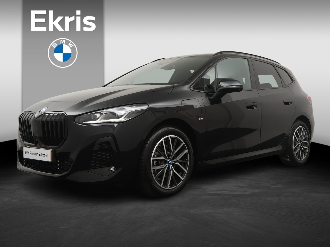BMW 2-serie Active Tourer - 225e xDrive | M-Sportpakket | Head-Up | Panoramadak | Stoelverwarming | - AutoWereld.nl