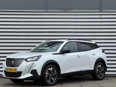 Peugeot 2008 - 1.2 Puretech 130pk Allure | Navigatie | Parkeerhulp achter | 17" Lichtmetaal| Full Led |