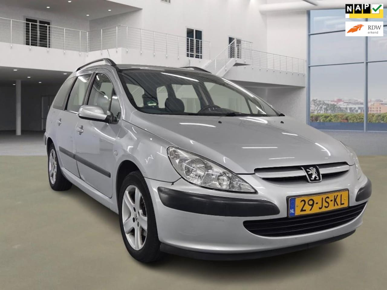 Peugeot 307 Break - 2.0-16V XS AUTOMAAT LEER AIRCO !!! - AutoWereld.nl