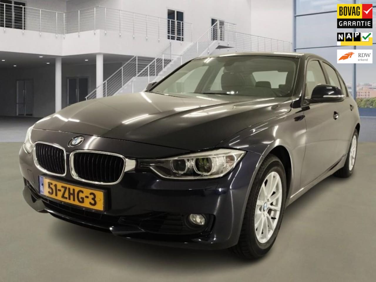 BMW 3-serie - 320i Upgrade Edition 1 Eig. 85.300 km +NAP NL-auto - AutoWereld.nl