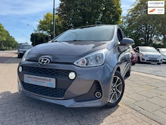 Hyundai i10 - 1.2 Style A-C Elek Pakket Navi Lmv Cruise Pdc Led