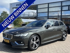 Volvo V60 - 2.0 T4 Inscription Navi Panoramadak 19 Inch Harman Kardon Scandinavian Line Pilot Assist E