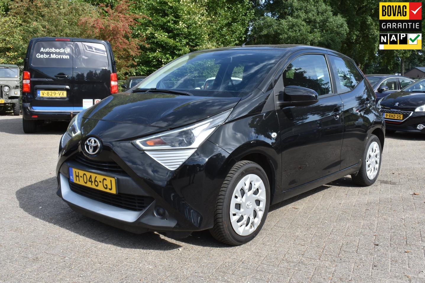 Toyota Aygo - 1.0 VVT-i x-play 1.0 VVT-i x-play - AutoWereld.nl