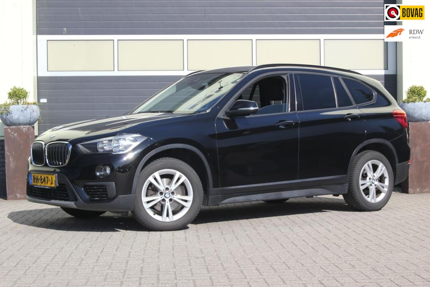 BMW X1 - SDrive18i Centennial High Executive | Trekhaak | - AutoWereld.nl