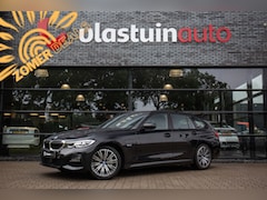 BMW 3-serie Touring - 330e High Executive M-Sport , Adap. cruise, Trekhaak, Sfeerverlichting,
