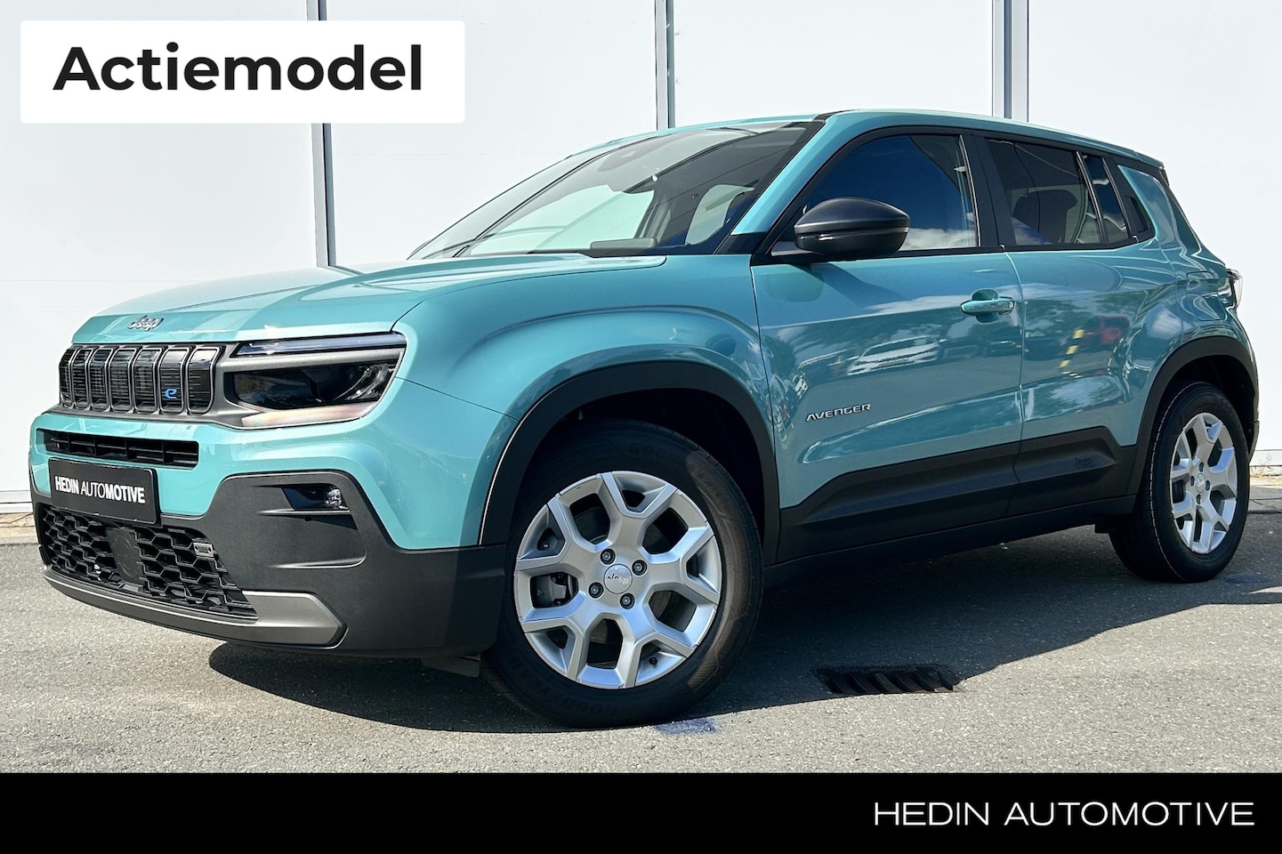 Jeep Avenger - Longitude 54 kWh | €7.972 KORTING! | LED | Keyless | Camera | Navigatie | Climate control - AutoWereld.nl
