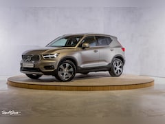 Volvo XC40 - 1.5 T3 Inscription | Adaptieve cruise | Panorama dak | Zwenkbare trekhaak | Harman Kardon