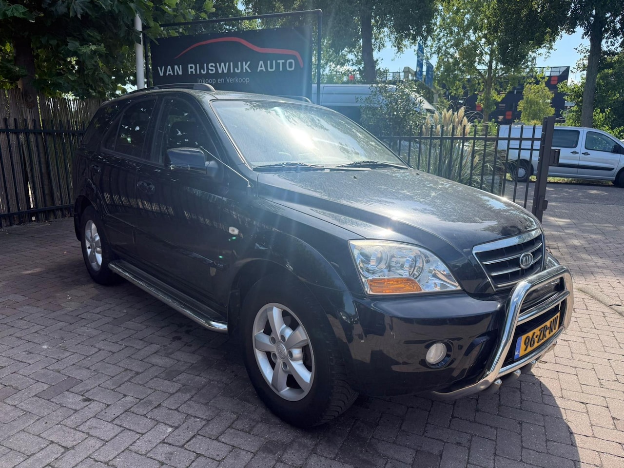 Kia Sorento - 3.3 V6 Adventure Fulltime 4wd MOTOR LOOPT ONREGELMATIG - AutoWereld.nl