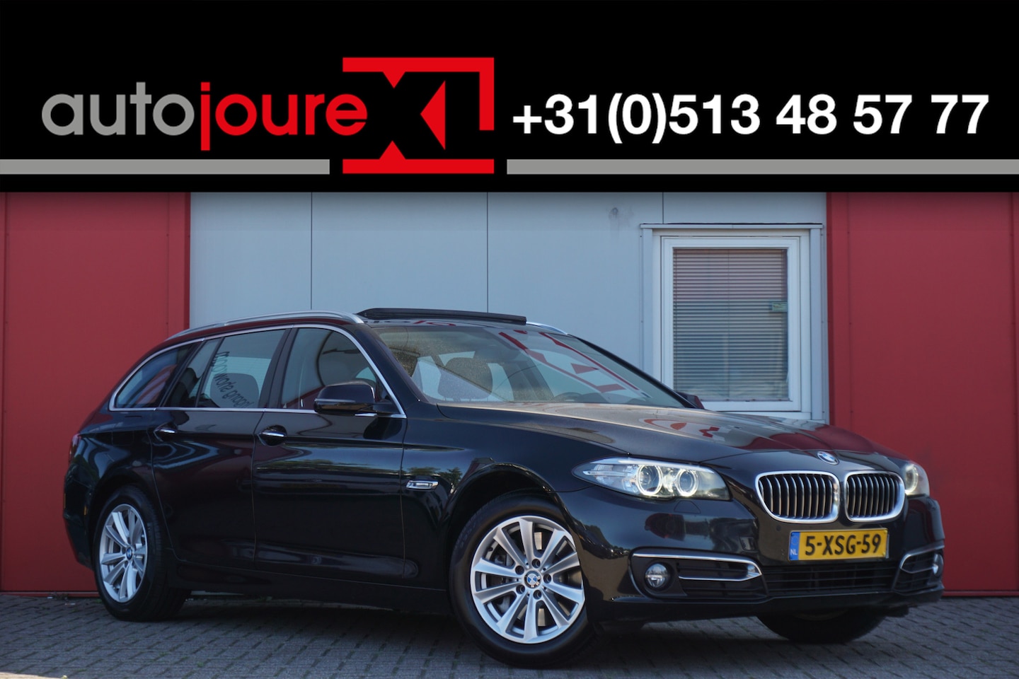 BMW 5-serie Touring - 528i Luxury Edition | Origineel NL | Panoramadak | Camera | Leder | Cruise Control | Trekh - AutoWereld.nl