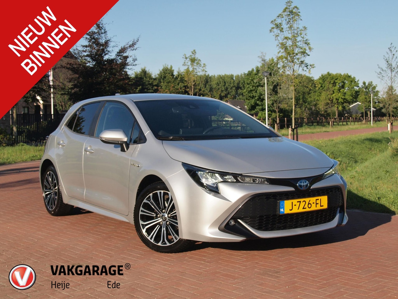 Toyota Corolla - 1.8 Hybrid Business Plus | Camera | Apple Carplay | Stoelverwarming | Dealeronderhouden | - AutoWereld.nl