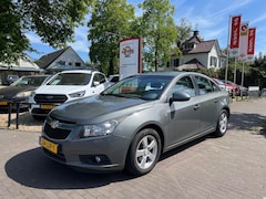 Chevrolet Cruze - 1.6 LS / AIRCO / RADIO-CD / LM-VELGEN / RADIO-CD-AUX / ELEK. RAMEN