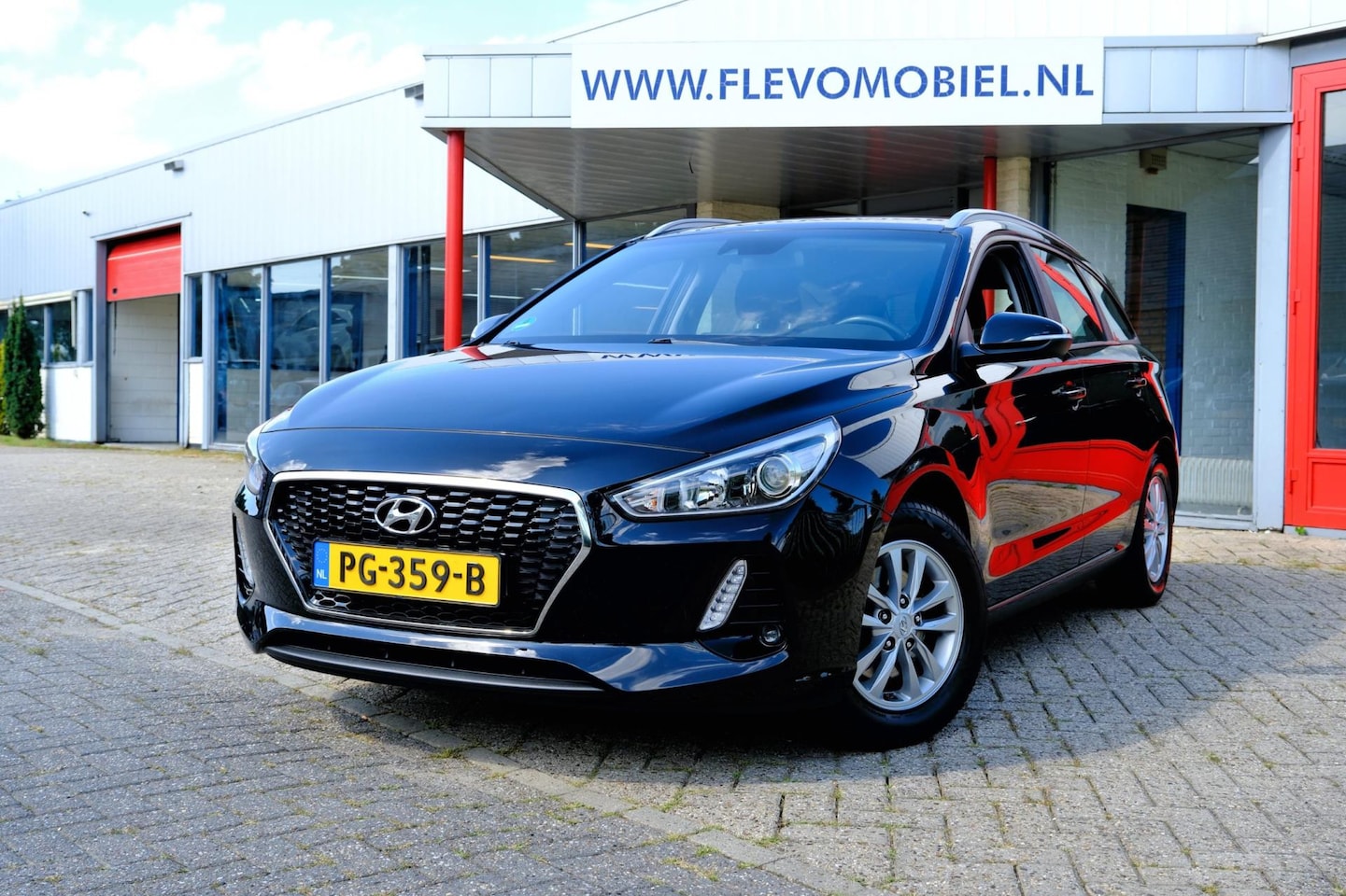 Hyundai i30 Wagon - 1.4 T-GDI 140pk Comfort Navi|Clima|Cam|Apple CarPlay - AutoWereld.nl