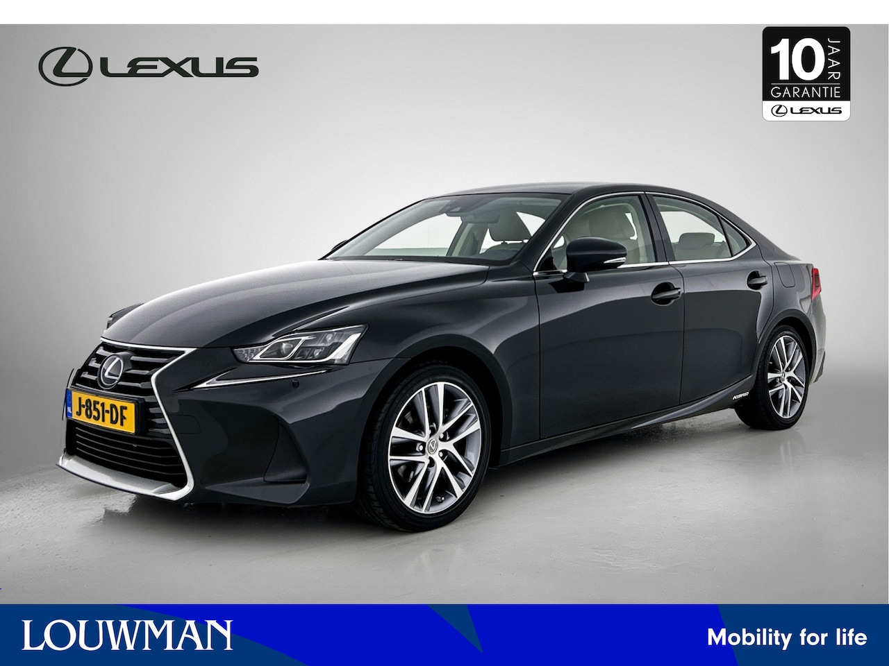 Lexus IS - 300h Hybrid Business Line Pro 300h Hybrid Business Line Pro - AutoWereld.nl
