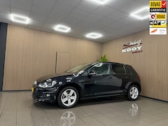 Volkswagen Golf - 1.2 TSI Highline * Navigatie / Stoelverwarming / DynAudio / LM Velgen