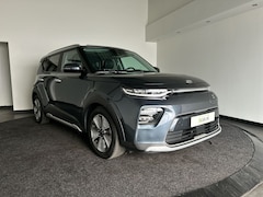 Kia e-Soul - ExecutiveLine 64 kWh | Shuif/kanteldak | Lederen bekleding | Stoelverwarming en ventilatie