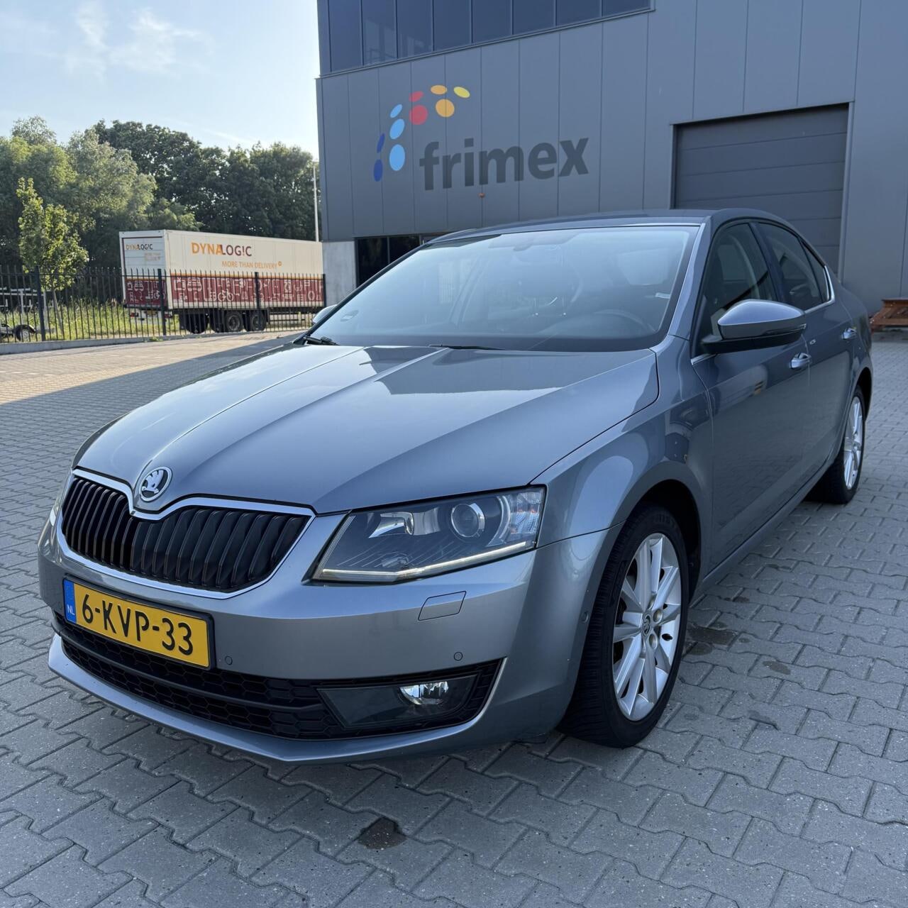 Skoda Octavia - 1.2 TSI Greentech Elegance 1.2 TSI Greentech Elegance - AutoWereld.nl
