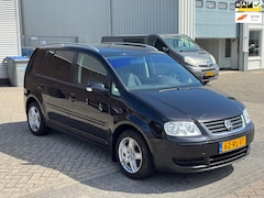 Volkswagen Touran - 1.6 Trendline Airco | Cruise | Trekhaak | Apk tot 06-2026