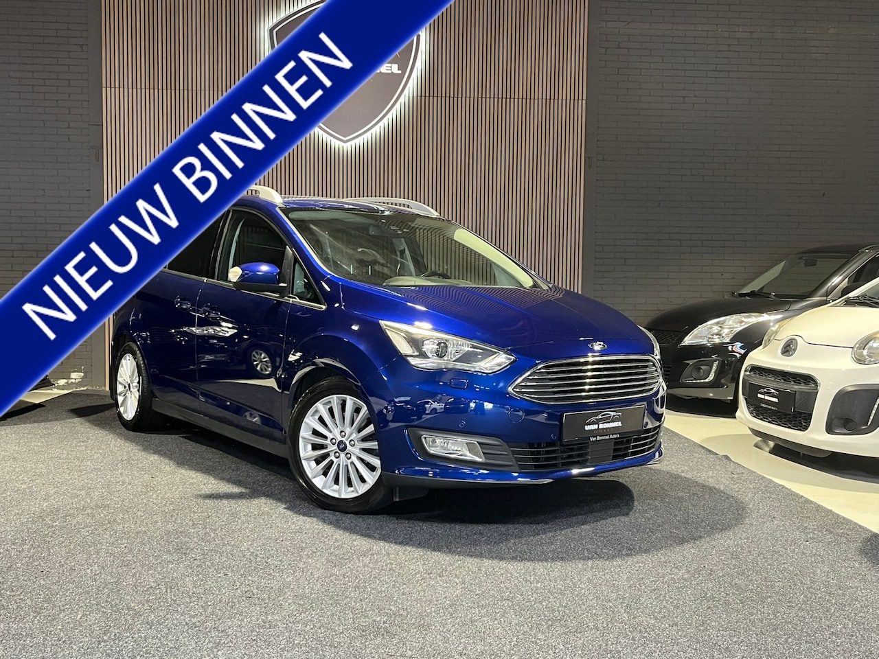 Ford Grand C-Max - 1.0 Titanium ClimaC.CruiseC.Elecpakket.Pdc.LMV!! - AutoWereld.nl