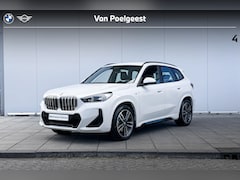BMW X1 - sDrive20i M-Sport / Comfort Acces / Electrische Zwenkhaak / Binnen & Buitenspiegel Automat