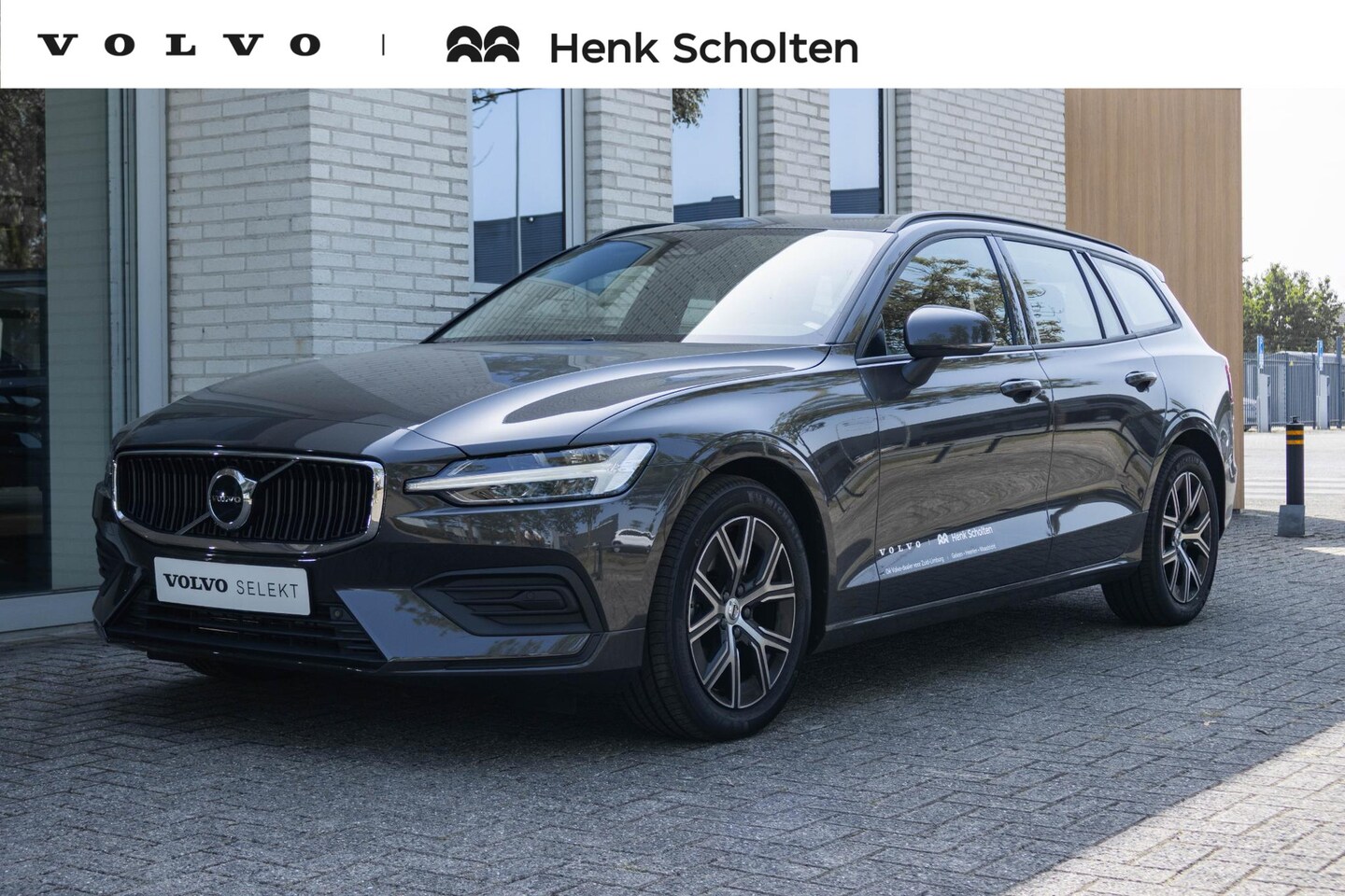 Volvo V60 - B3 AUT. MILD HYBRID ESSENTIAL | VERWARMBARE VOORSTOELEN | VERWARMBAAR STUURWIEL | GOOGLE M - AutoWereld.nl