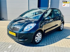 Toyota Yaris - 1.3 VVTi Sol