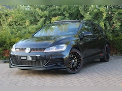 Volkswagen Golf - 2.0 TSI GTI TCR | Panoramadak | Akrapovic | Dynaudio | Virtual cockpit | Keyless | Adaptiv