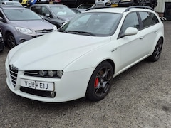 Alfa Romeo 159 - Sw 1.750 TBi 200PK | Motor Kapot | Clima | Leder | Cruise | Sportuitvoering