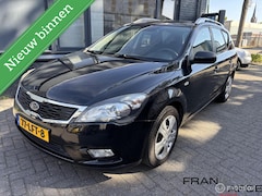 Kia Cee'd Sporty Wagon - 1.6i Automaat ECC Navi Bl.tooth Trekhaak