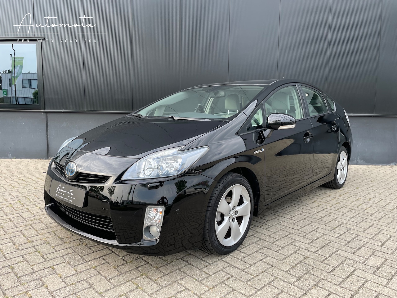 Toyota Prius - 1.8  Executive Toyota Prius 1.8 Full Hybrid 136PK / Executive / 1e Eigenaar - AutoWereld.nl
