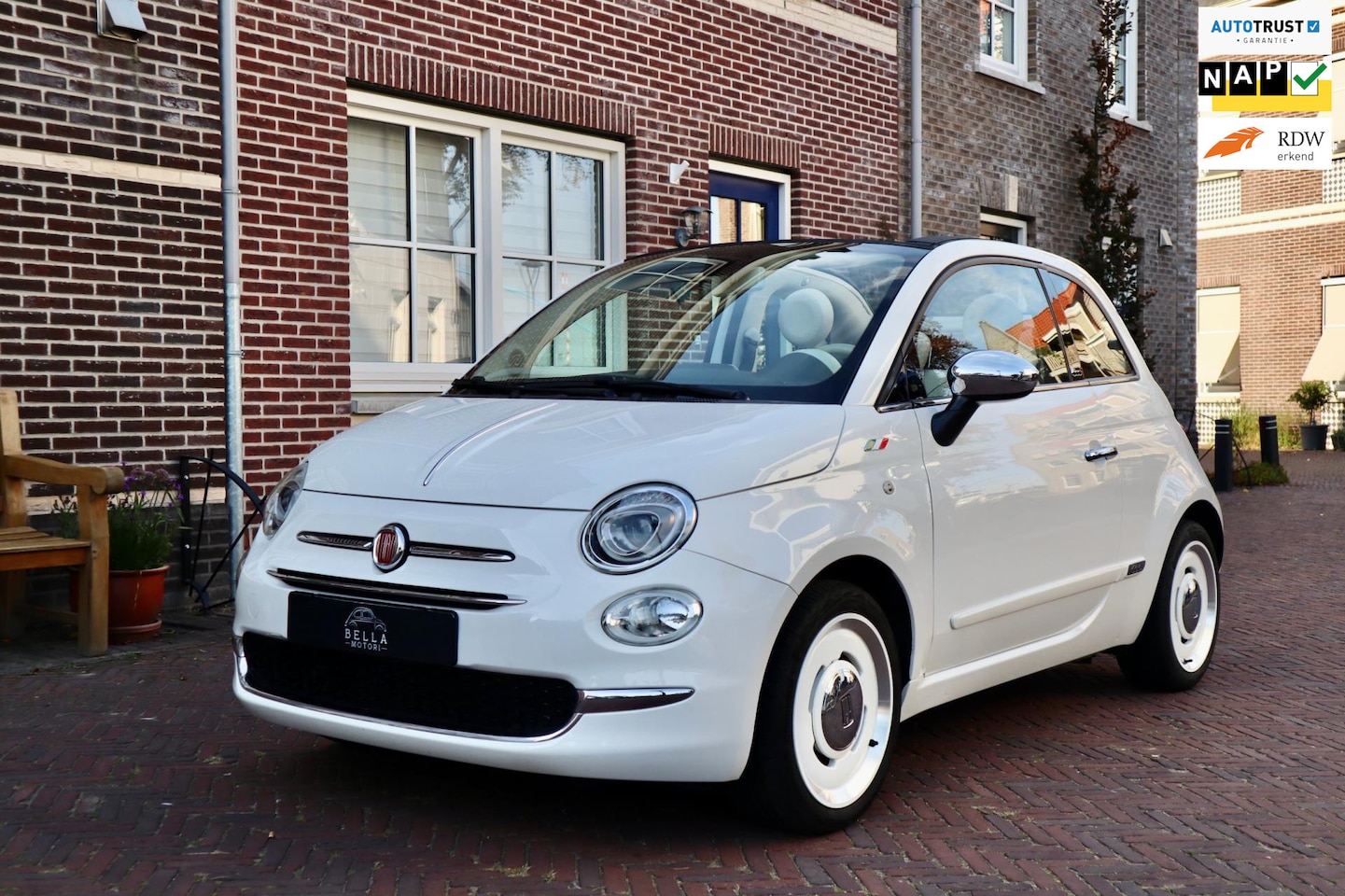 Fiat 500 C - Fiat 500C 0.9 TwinAir Anniversario | Cabrio | Uconnect 7” touchscreen | Cruise control | P - AutoWereld.nl