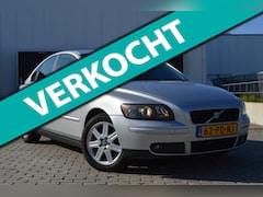 Volvo S40 - 2.4 Elan Sedan zeer goed onderhouden APK NAP