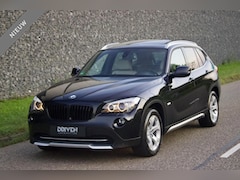 BMW X1 - xDrive28i |Pano - M Sportstoelen - Climate - Trekhaak
