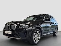 BMW X3 - xDrive30e * LED, NAVI+, LEDER, PANORAMA, KEYLESS, 19-inch LMV * 1e EIG - UNFALLFREI * * IN