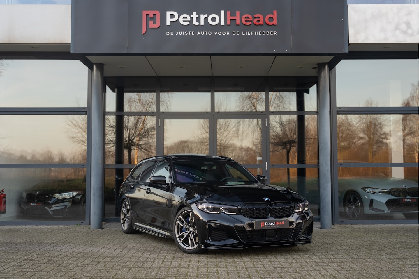 BMW 3-serie Touring - M340i xDrive M340i xDrive, Pure 800, 616 pk, HUD, ACC, Pano, Elektr stoelen - AutoWereld.nl