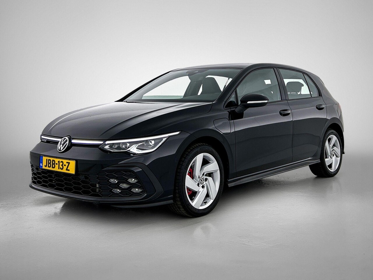 Volkswagen Golf - 1.4 eHybrid GTE | IQ LIGHTS | LED MISTLAMPEN | SFEERVERLICHITNG | APPLE CARPLAY | CLIMATE - AutoWereld.nl