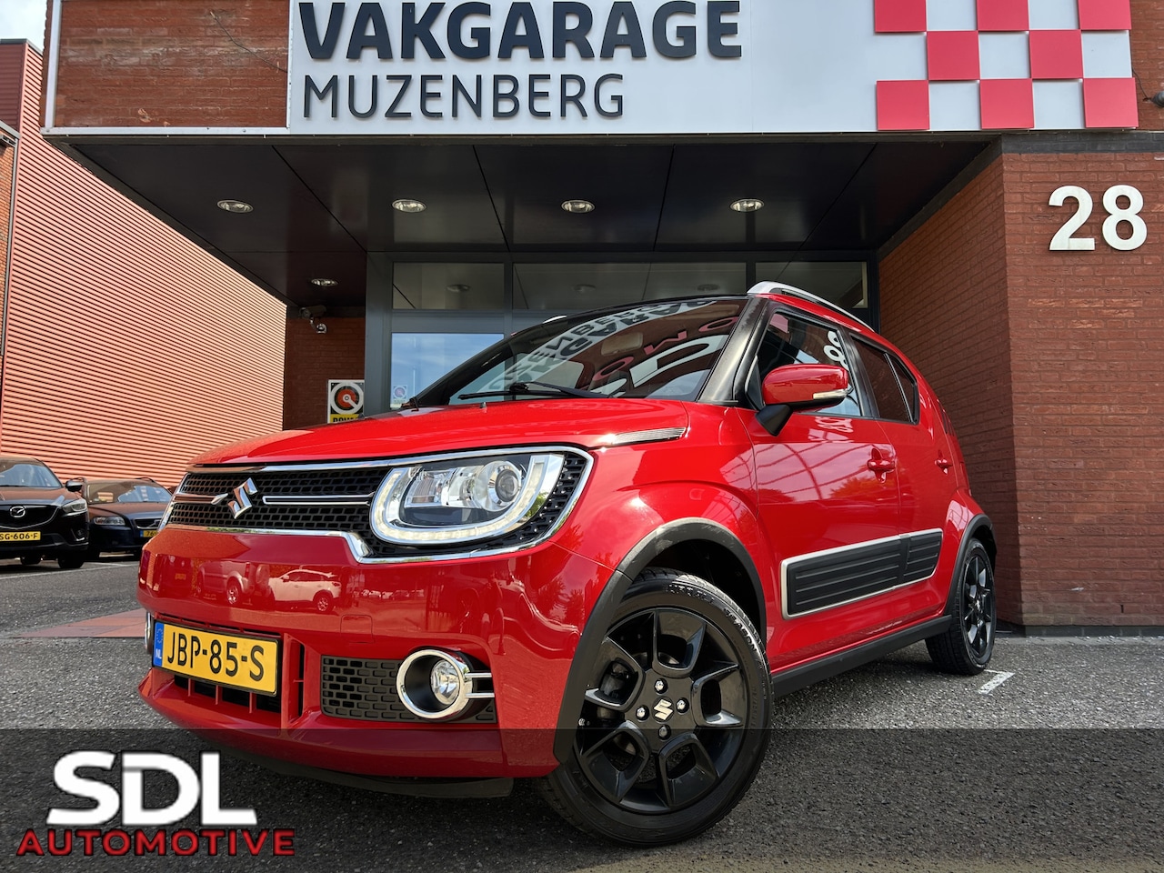Suzuki Ignis - 1.2 Stijl // LED // KEYLESS // CAMERA // NAVI+CARPLAY // STOELVERWARMING // - AutoWereld.nl