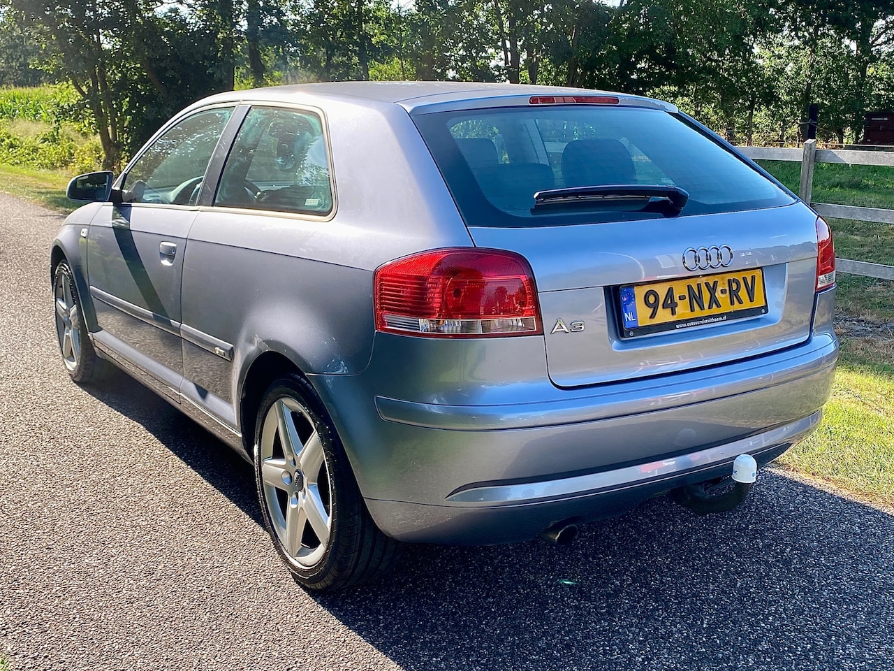 Audi A3 - 1.6 (Attraction) Leder|Clima|Cruise|Trekhaak N.A.P - AutoWereld.nl