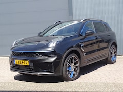 Lynk & Co 01 - 1.5 PANORAMADAK|360 CAMERA| NAVIGATIE|STOELVERWARMING|APPLE CAR PLAY/ANDROID| ELECTRISCHE
