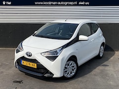 Toyota Aygo - 1.0 VVT-i x-play Apple carplay en/of Android auto Navigatie, Achteruitrijcamera, Nederland