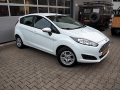 Ford Fiesta - 1.0 Ecoboost Style AIRCO CRUISE NAVI PARKEER S
