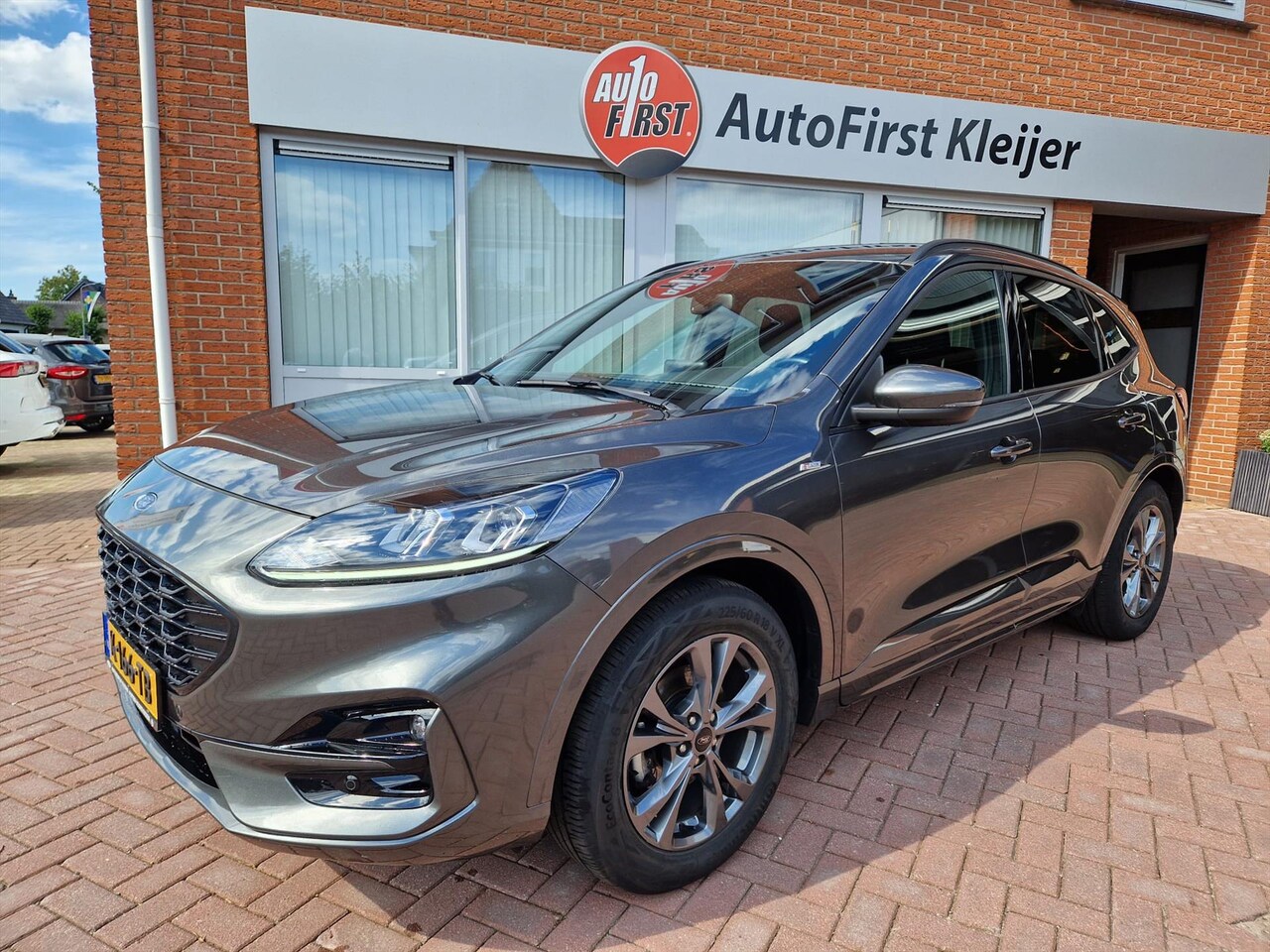 Ford Kuga - 1.5 EcoBoost 150pk 2WD ST-Line Trekhaak 1800Kg trekgewicht - AutoWereld.nl