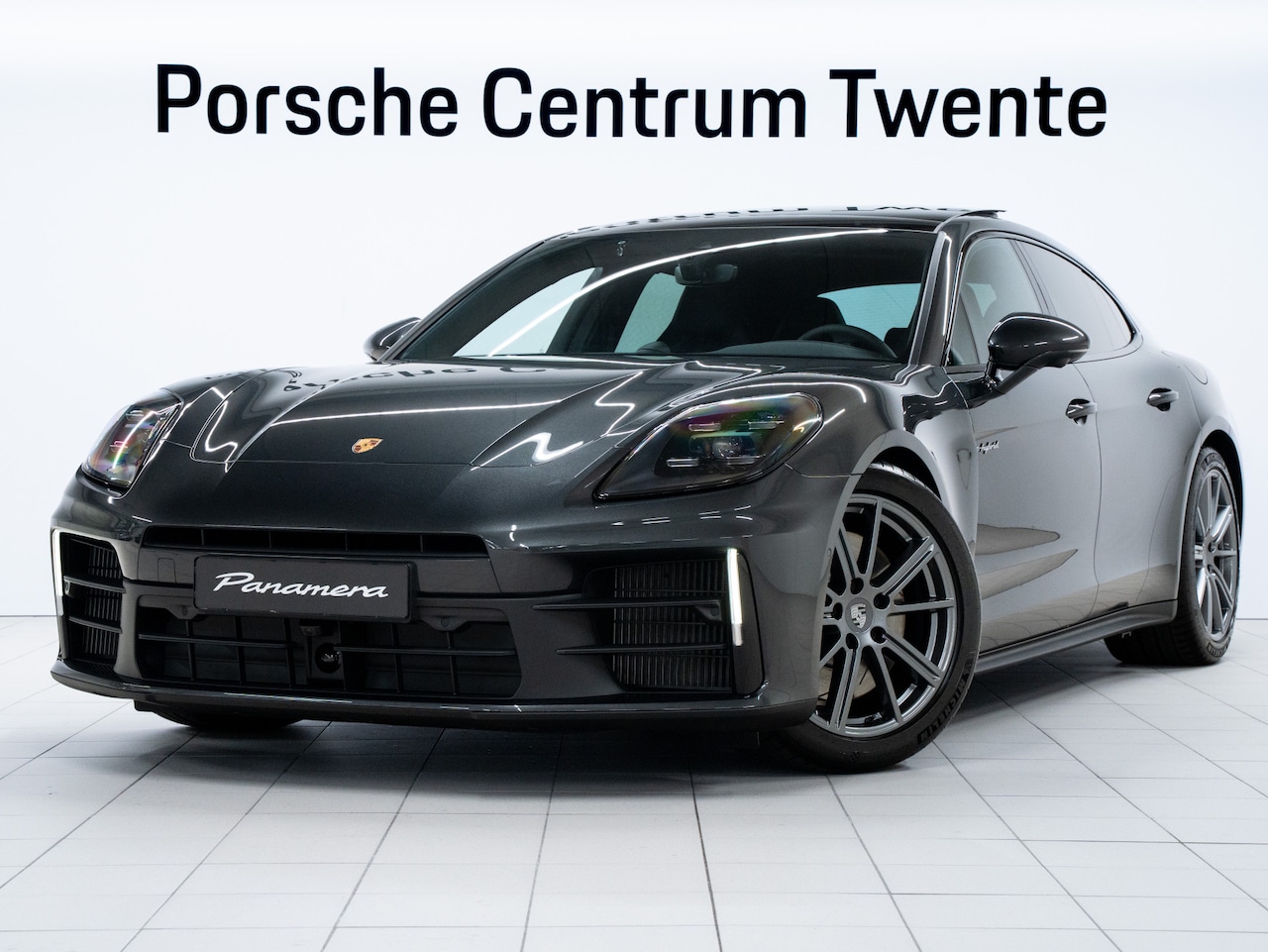 Porsche Panamera - 4 E-Hybrid - AutoWereld.nl
