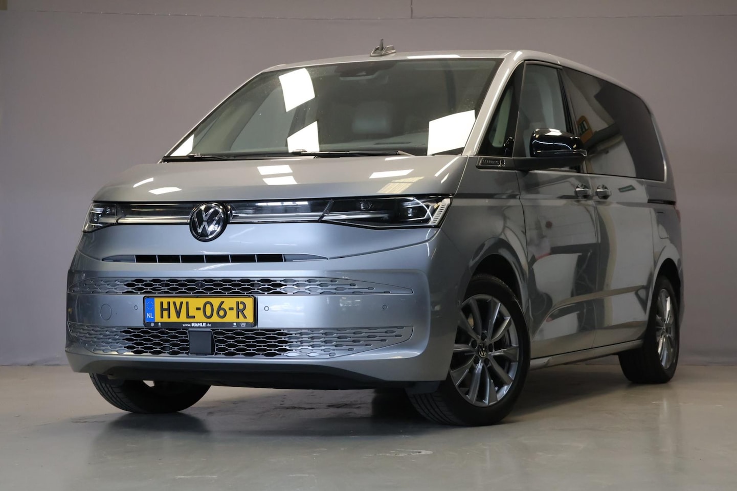 Volkswagen Multivan - 1.4 eHybrid L1H1 Style | Volle Optie | - AutoWereld.nl