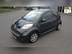 Peugeot 107 - 1.0-12V Sublime Airco/NAP lage kilometers